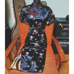 Traditional Chinese Cheongsam Dress